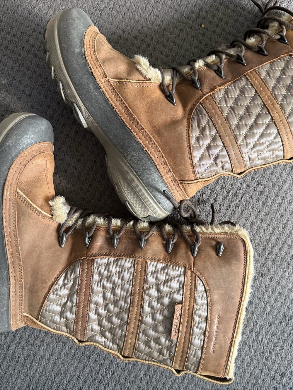 Columbia Brown Quilted Fur-Trim Winter Boots